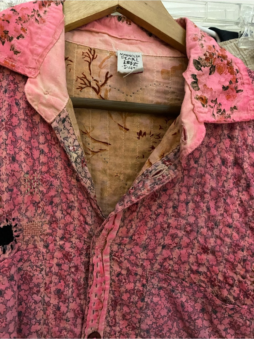 Magnolia Pearl Quilted Floral Boyfriend Shirt Top 1760 La Tuna - Picture 5 of 7